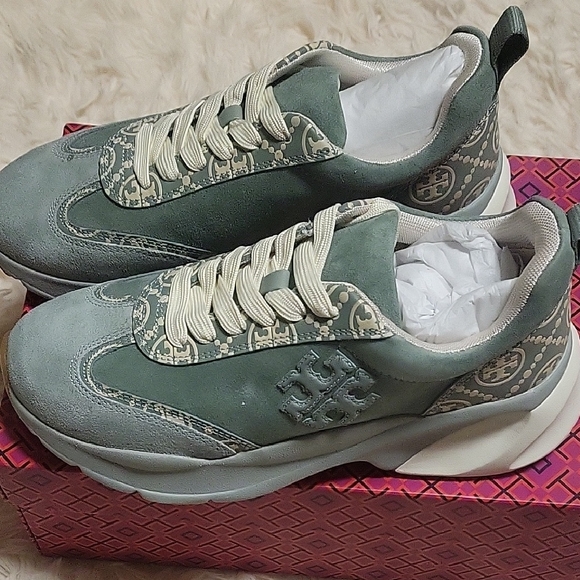 Tory Burch Green and Cream Athletic Shoes